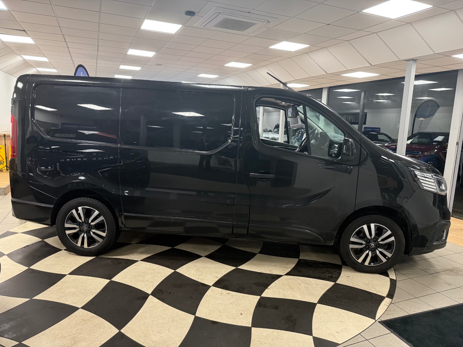 Used Renault Trafic 2022 for sale - 77004955: Photo 8