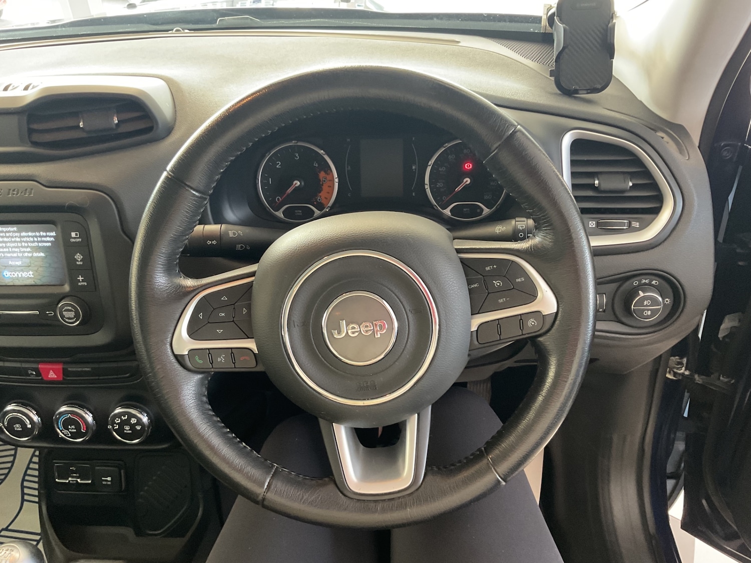 Used Jeep Renegade 2018 for sale - 76243869: Photo 11