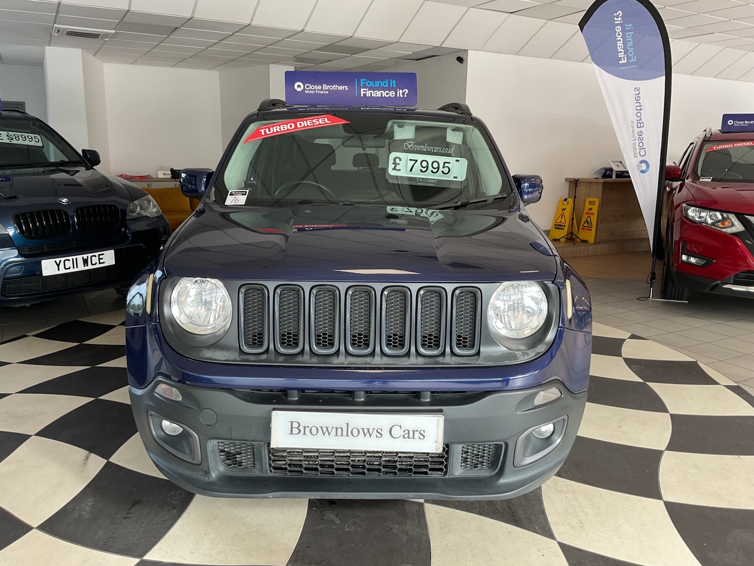 Used Jeep Renegade 2018 for sale - 76243869: Photo 2
