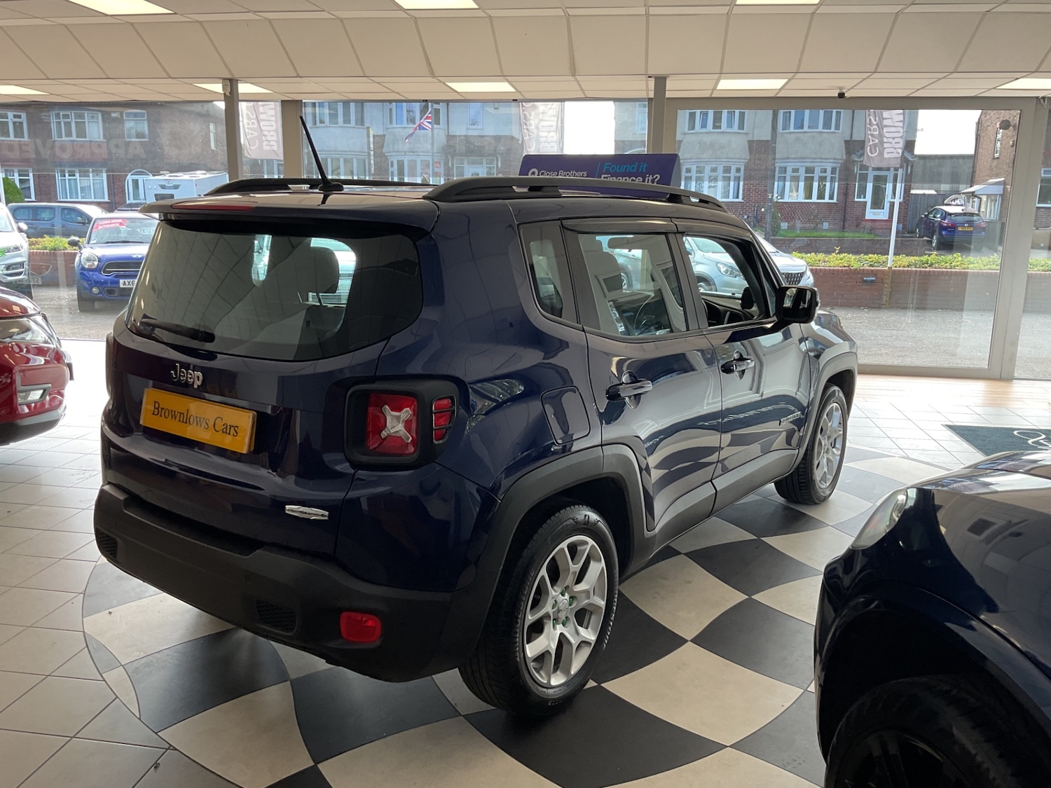 Used Jeep Renegade 2018 for sale - 76243869: Photo 6