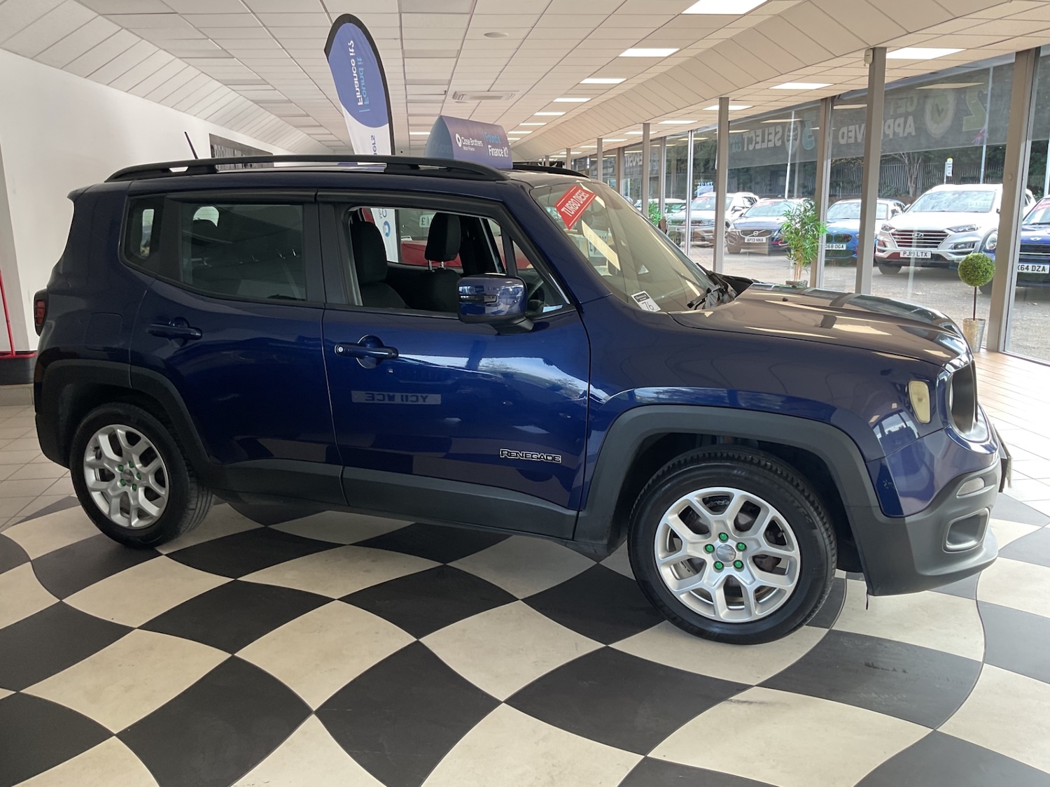 Used Jeep Renegade 2018 for sale - 76243869: Photo 7