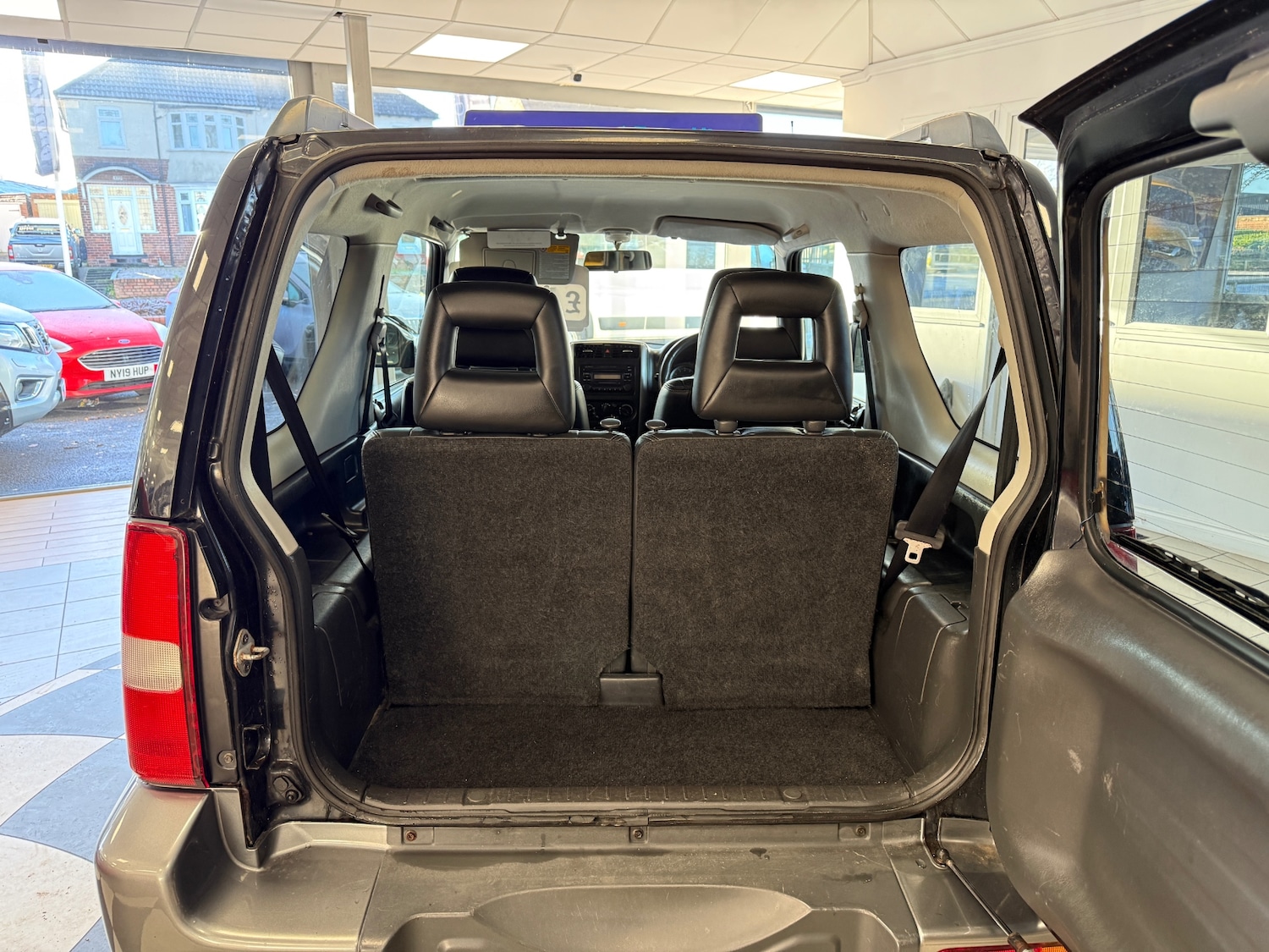 Used Suzuki Jimny 2010 for sale - 76638736: Photo 21