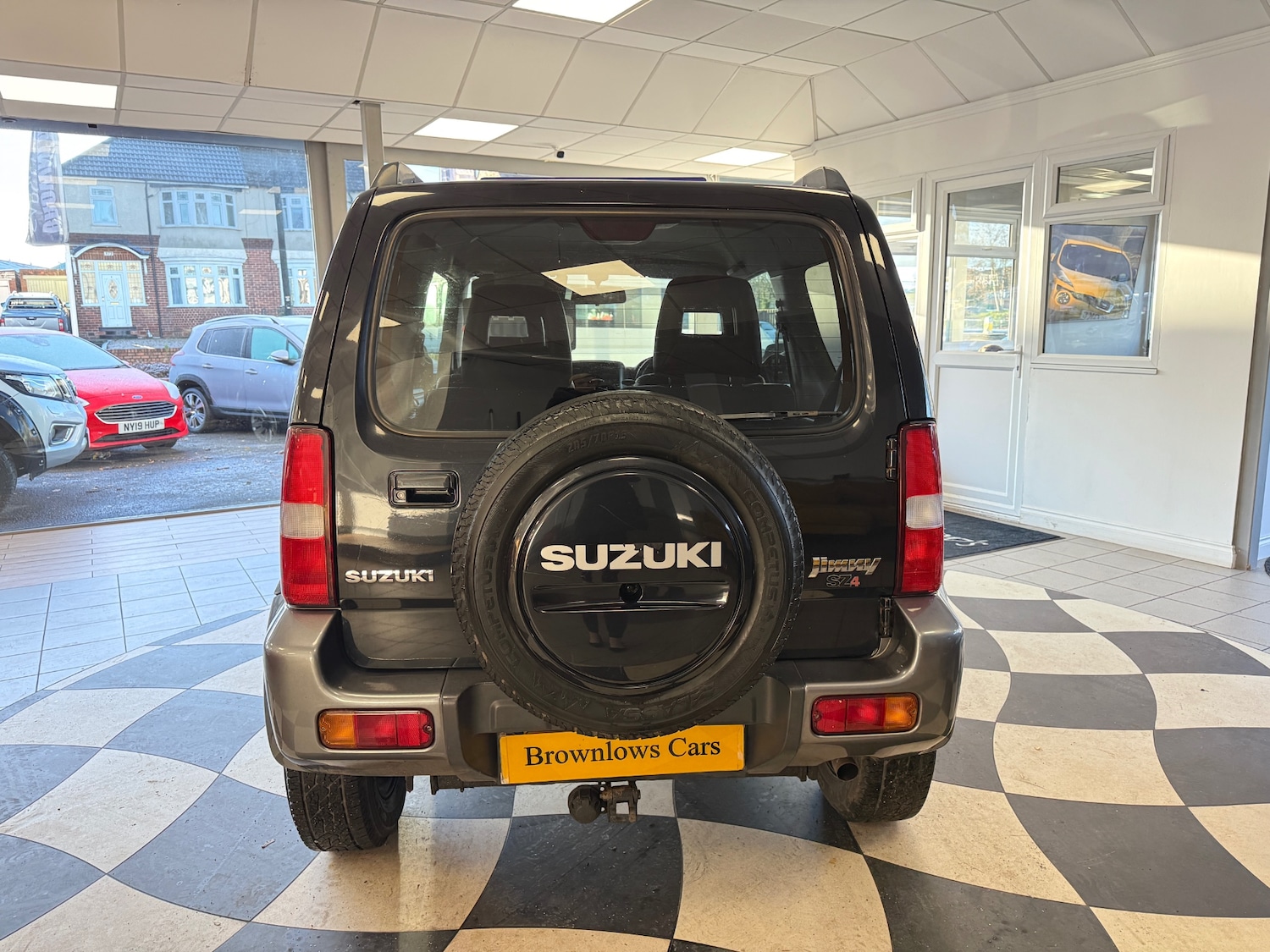 Used Suzuki Jimny 2010 for sale - 76638736: Photo 6