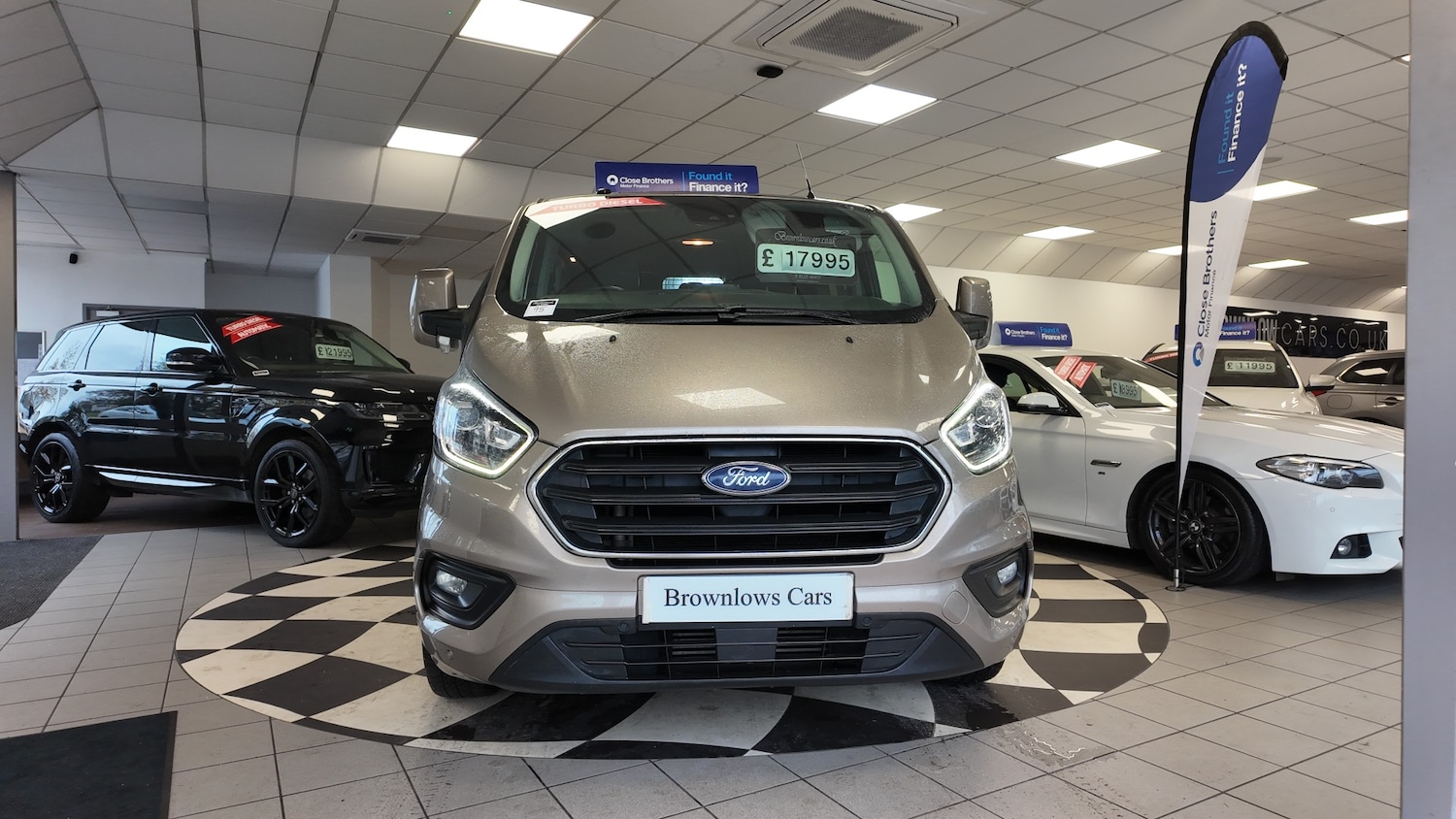 Used Ford Transit Custom 2019 for sale - 76504314: Photo 2