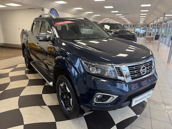 Nissan - Navara