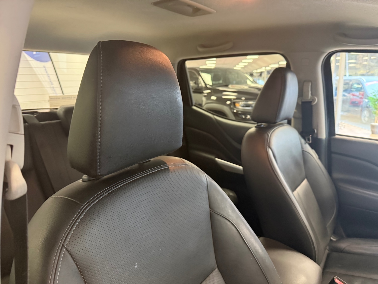 Used Nissan Navara 2020 for sale - 76157495: Photo 27