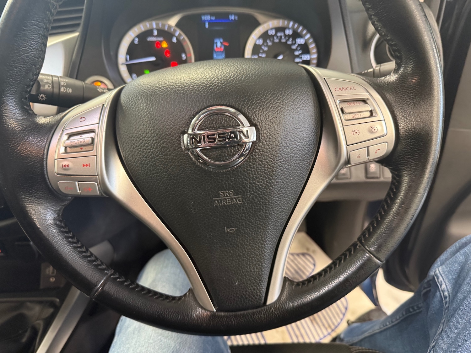 Used Nissan Navara 2020 for sale - 76157495: Photo 29