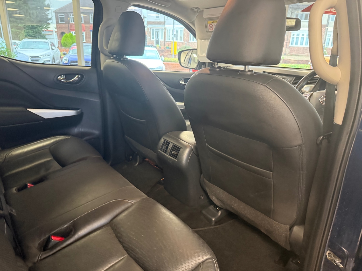 Used Nissan Navara 2020 for sale - 76157495: Photo 36