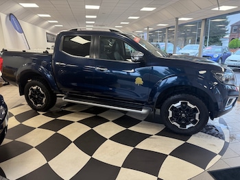 Used Nissan Navara 2020 for sale - 76157495: Photo 3
