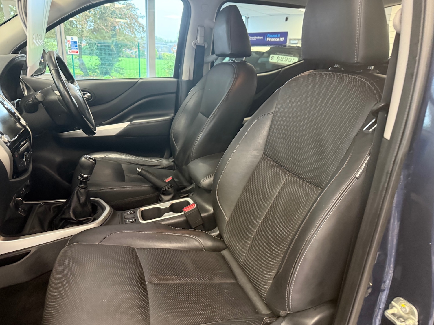 Used Nissan Navara 2020 for sale - 76157495: Photo 43