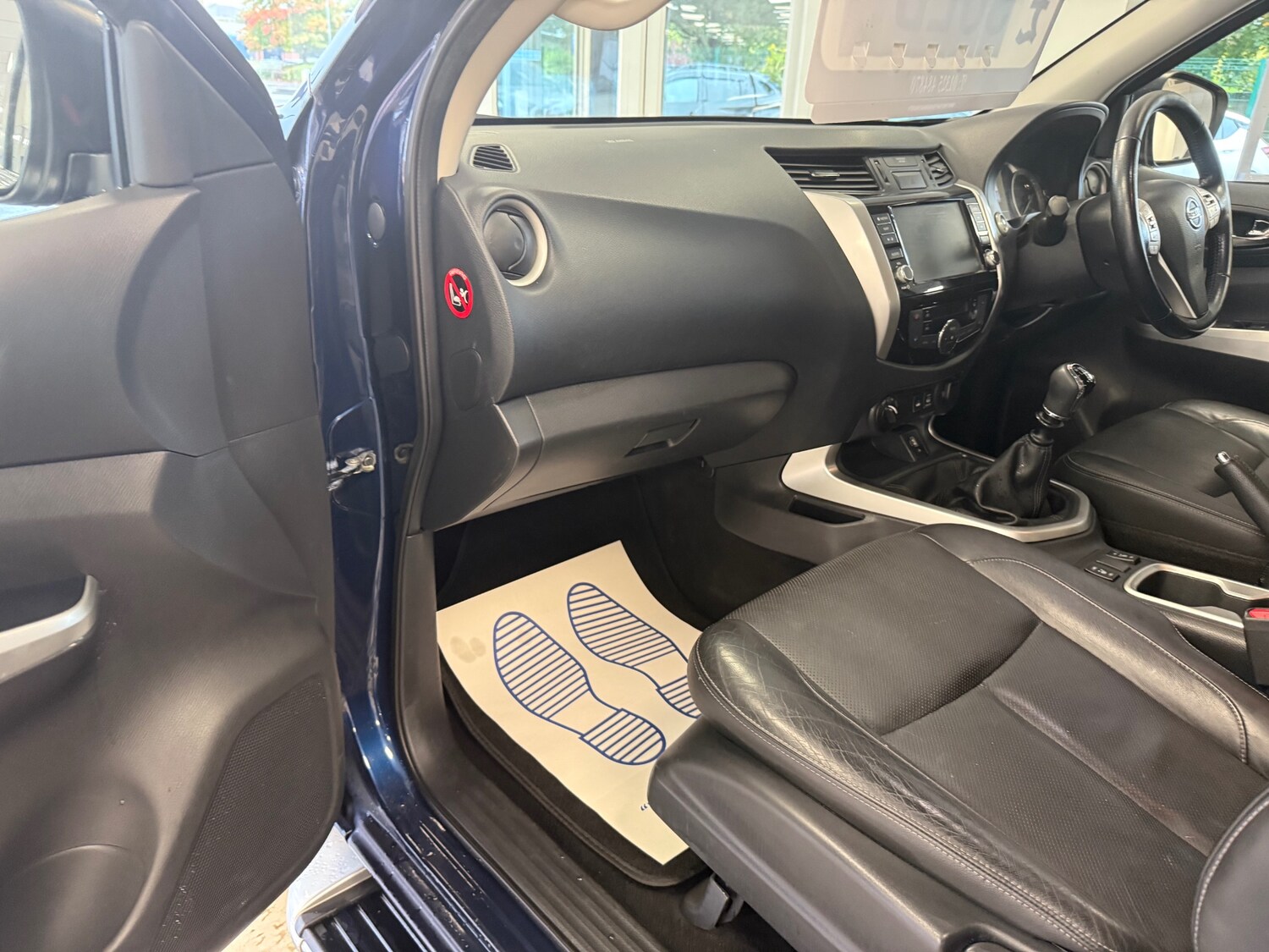 Used Nissan Navara 2020 for sale - 76157495: Photo 46