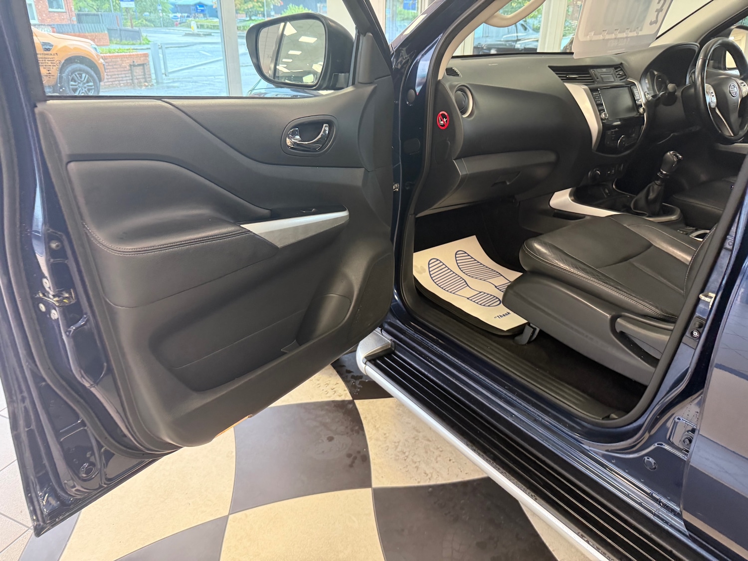 Used Nissan Navara 2020 for sale - 76157495: Photo 47