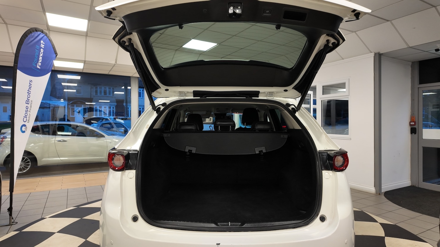 Used Mazda CX-5 2018 for sale - 76507308: Photo 32