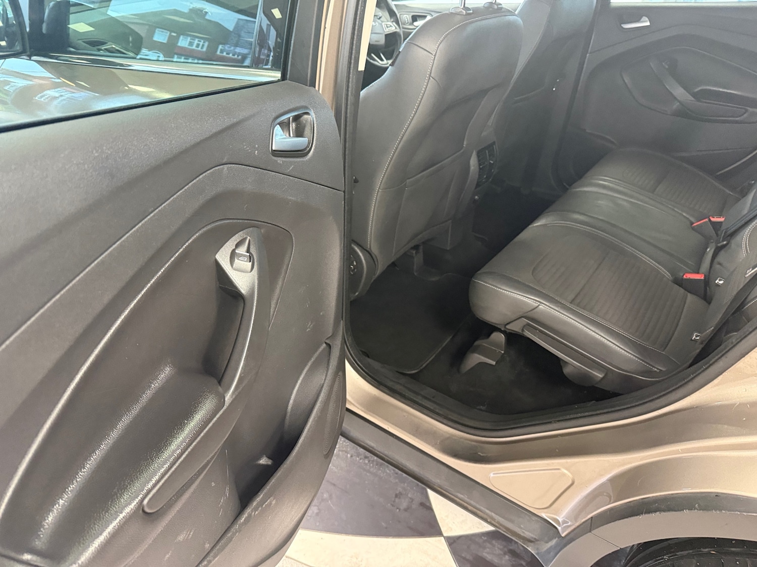 Used Ford Kuga 2018 for sale - 77776397: Photo 32