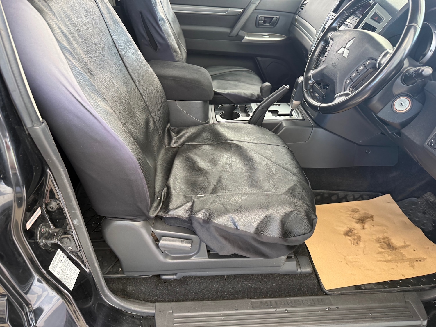 Used Mitsubishi Shogun 2015 for sale - 78162573: Photo 24