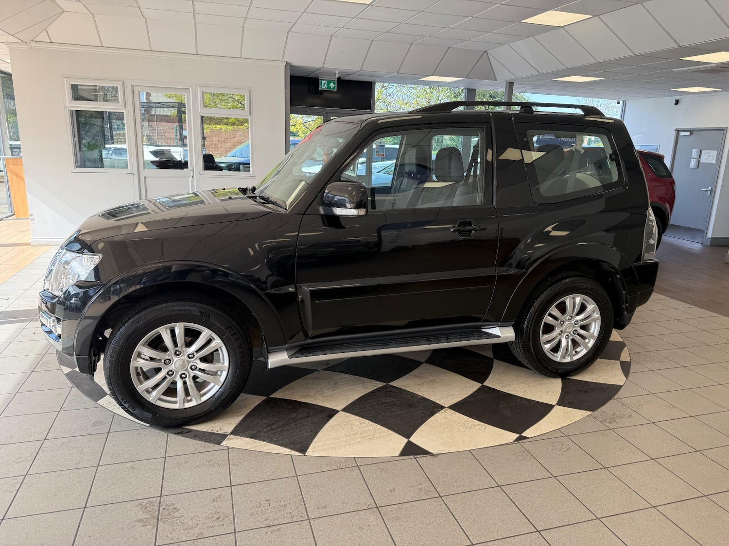 Used Mitsubishi Shogun 2015 for sale - 78162573: Photo 7