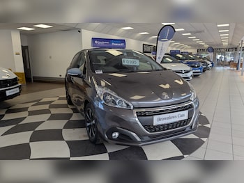 Peugeot - 208