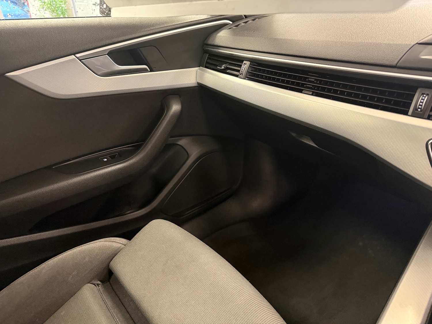 Used Audi A4 2016 for sale - 77225108: Photo 33