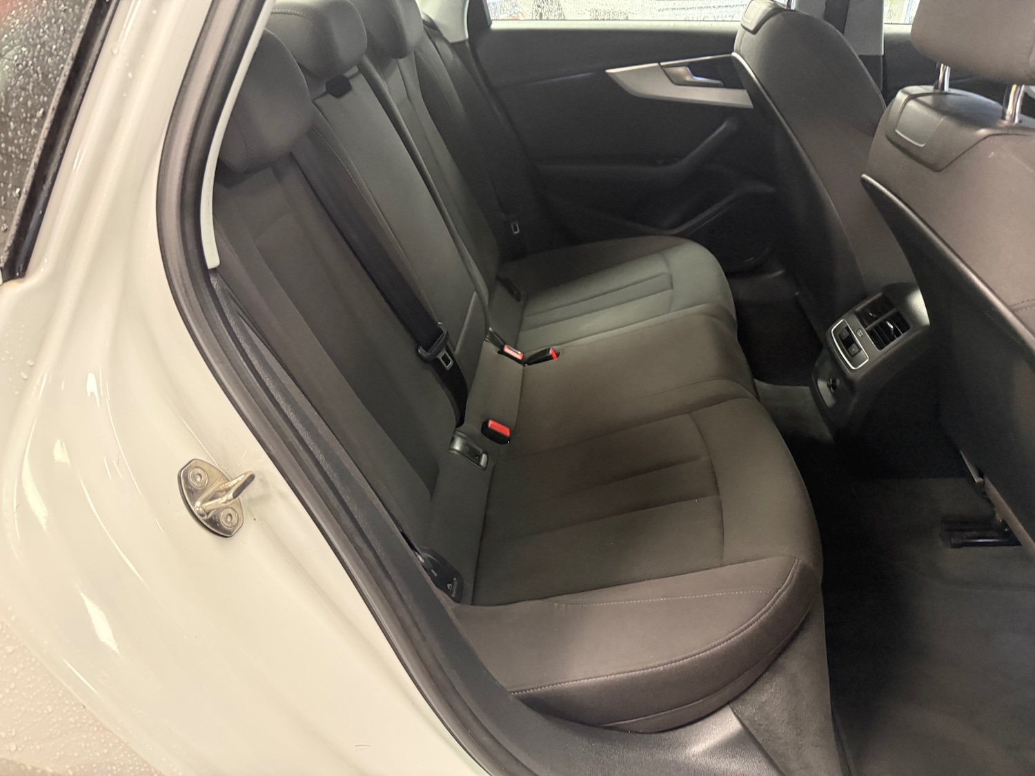 Used Audi A4 2016 for sale - 77225108: Photo 36