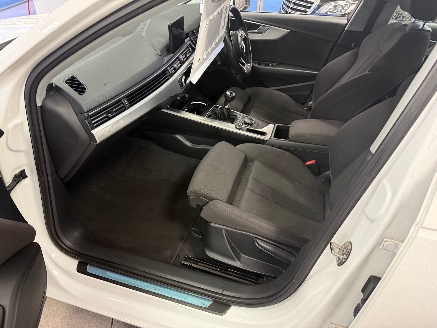 Used Audi A4 2016 for sale - 77225108: Photo 42