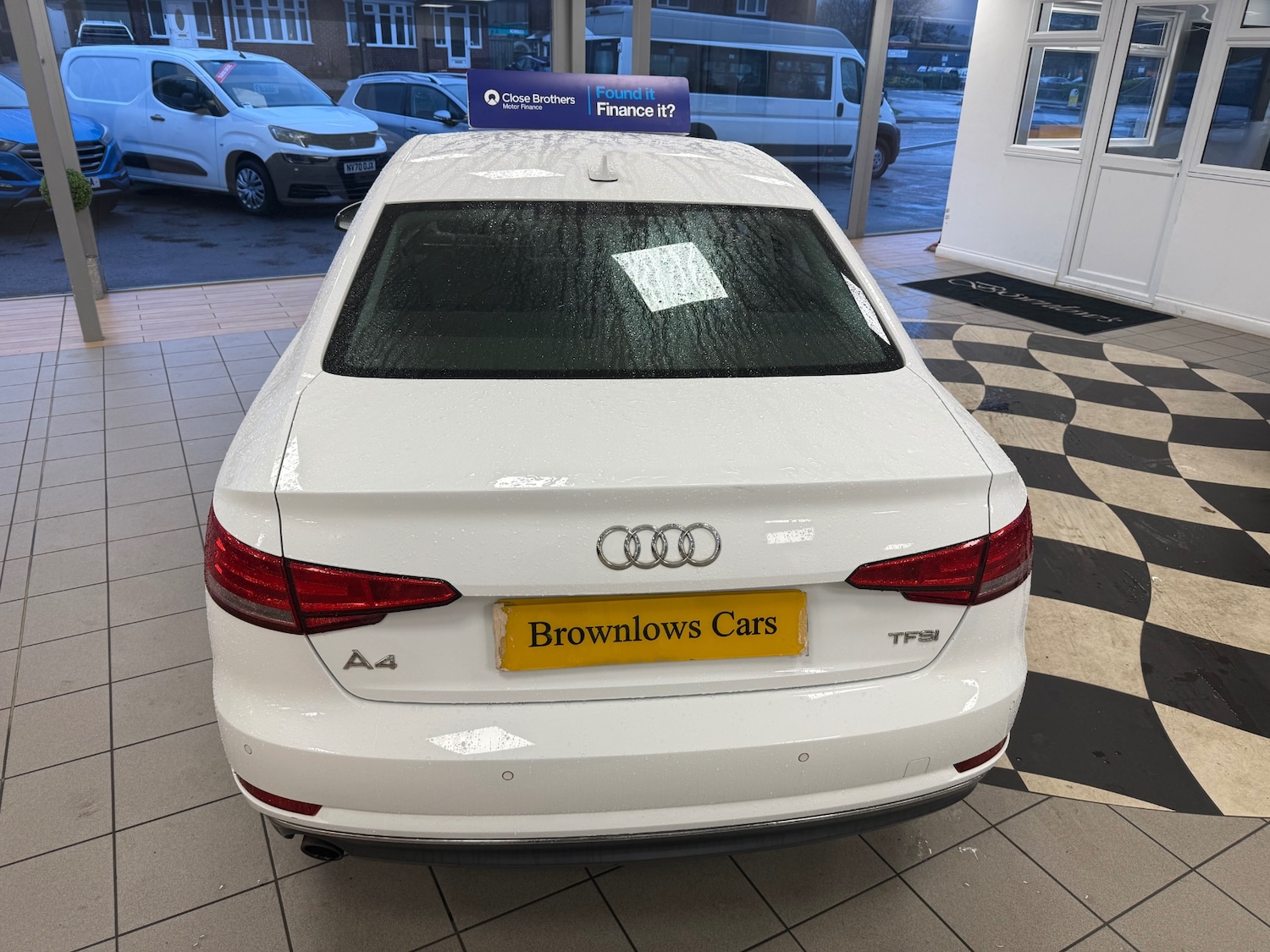 Used Audi A4 2016 for sale - 77225108: Photo 5