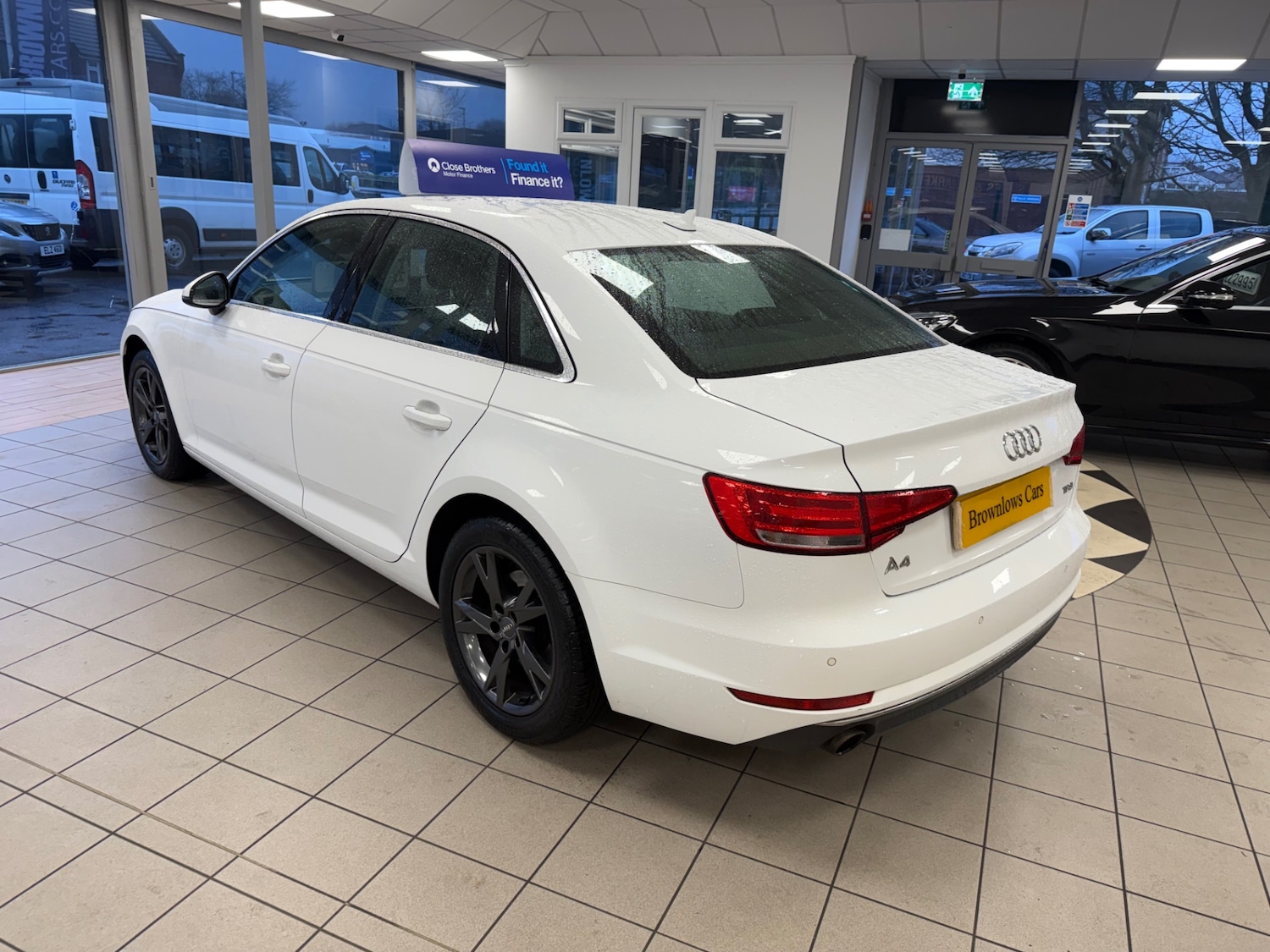 Used Audi A4 2016 for sale - 77225108: Photo 6