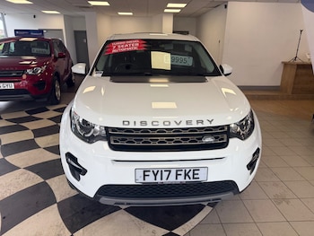 Used Land Rover Discovery Sport 2017 for sale - 78176604: Photo