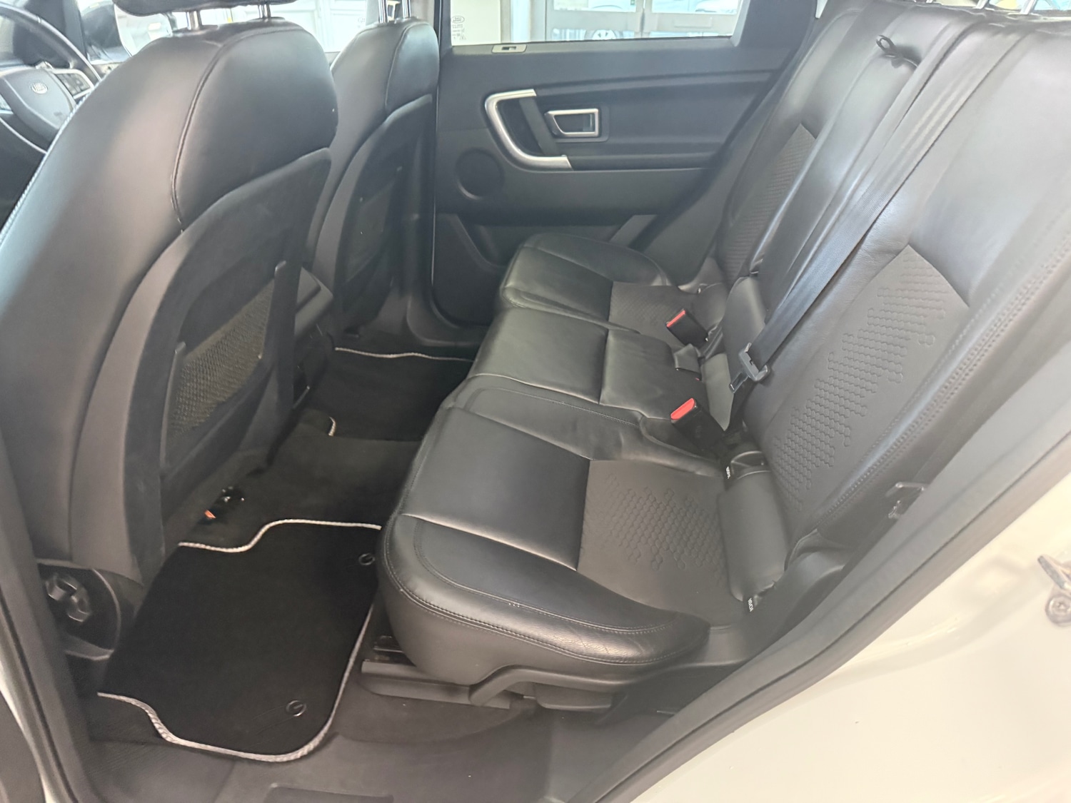 Used Land Rover Discovery Sport 2017 for sale - 78176604: Photo 41