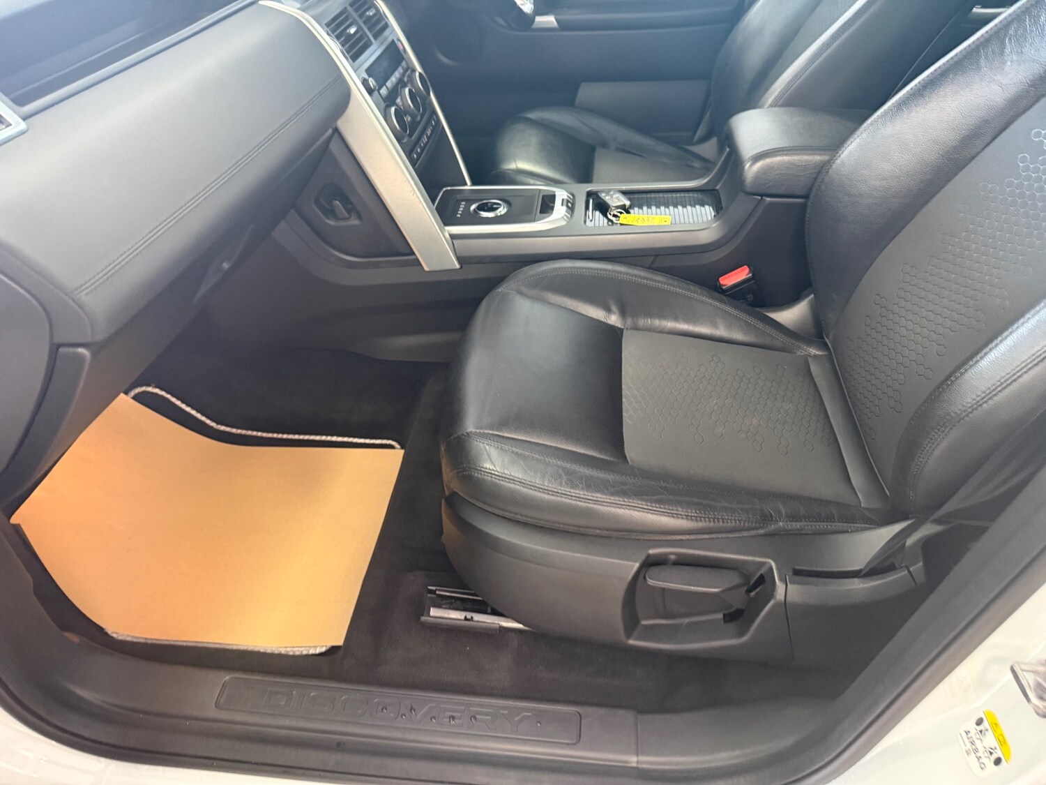 Used Land Rover Discovery Sport 2017 for sale - 78176604: Photo 45