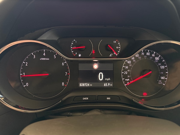 Used Vauxhall Crossland 2021 for sale - 76047561: Photo 16