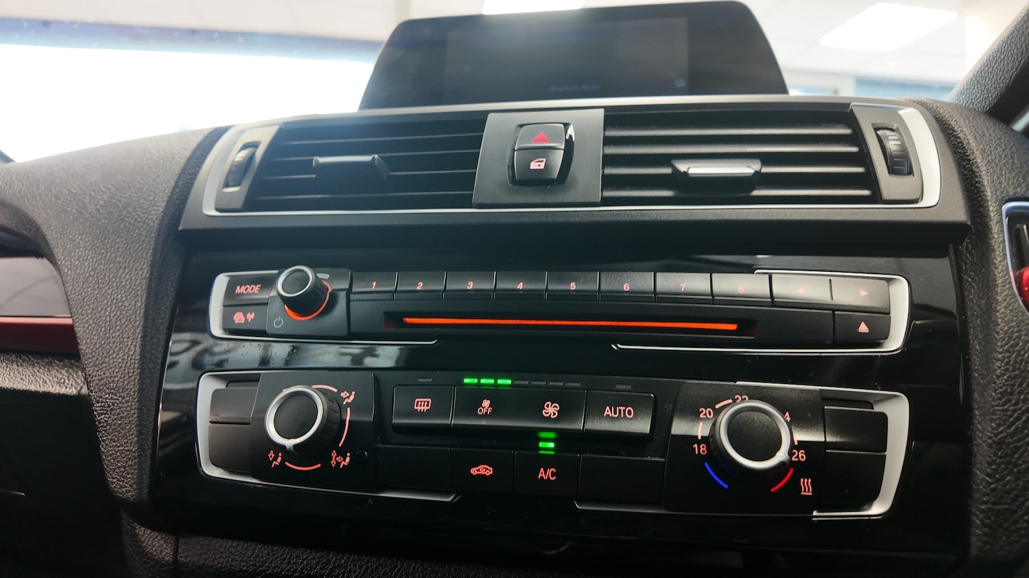 Used BMW 1 Series 2017 for sale - 76829451: Photo 17