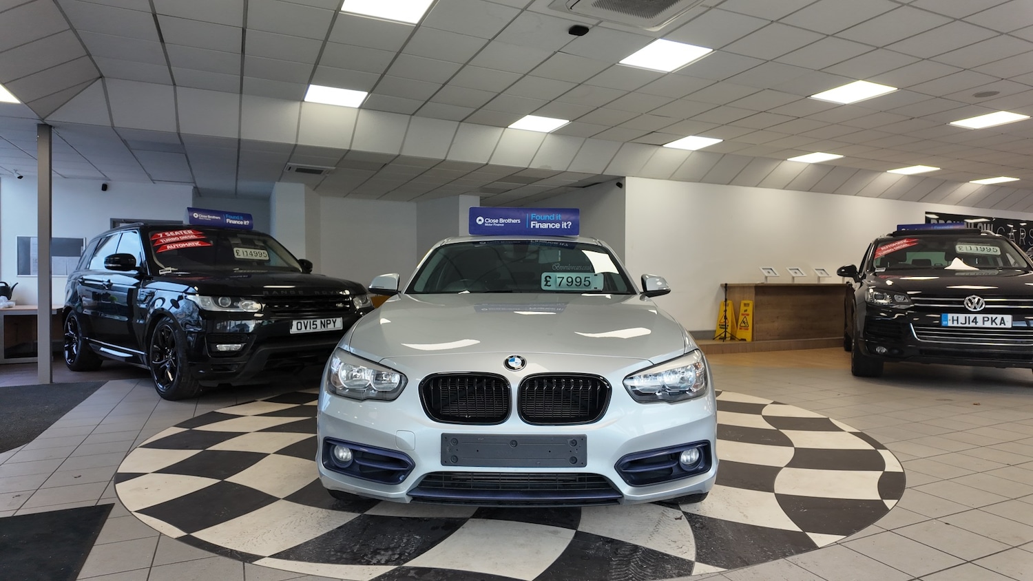 Used BMW 1 Series 2017 for sale - 76829451: Photo 2