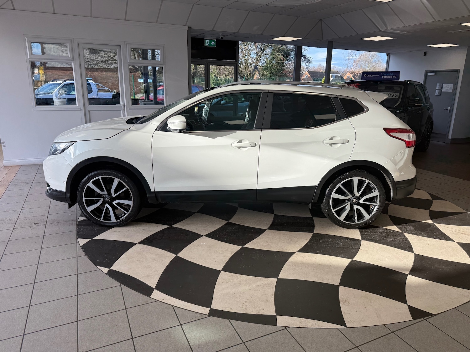 Used Nissan Qashqai 2014 for sale - 76844891: Photo 10