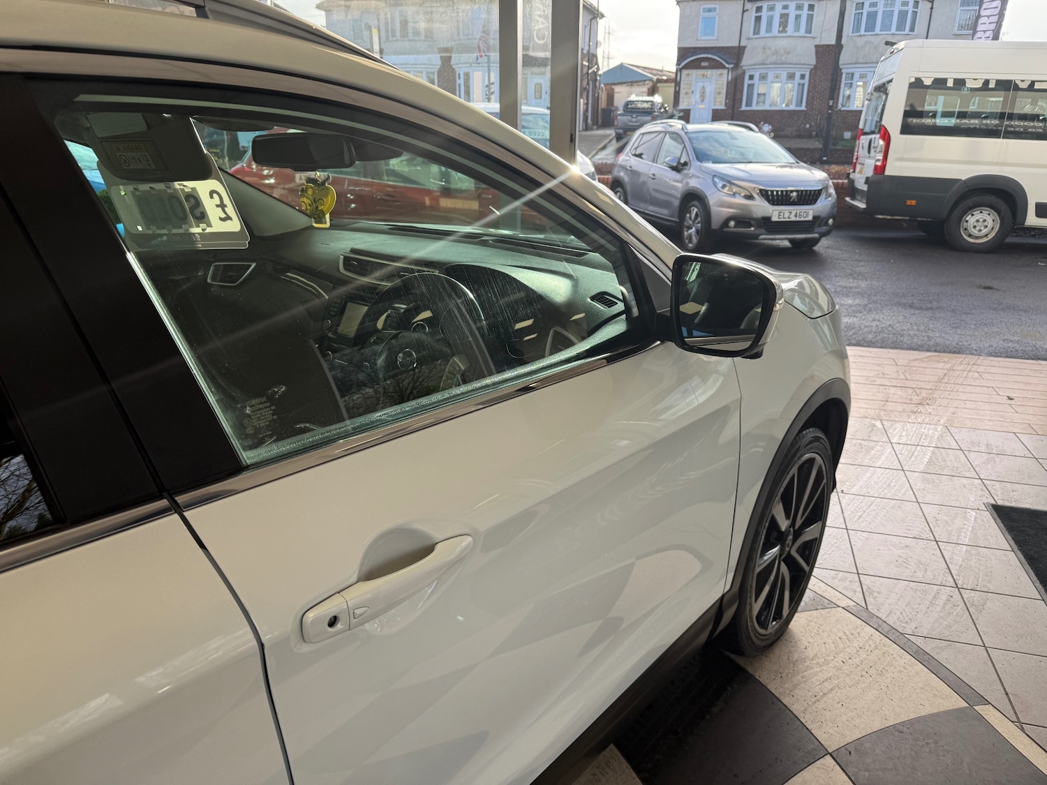 Used Nissan Qashqai 2014 for sale - 76844891: Photo 7