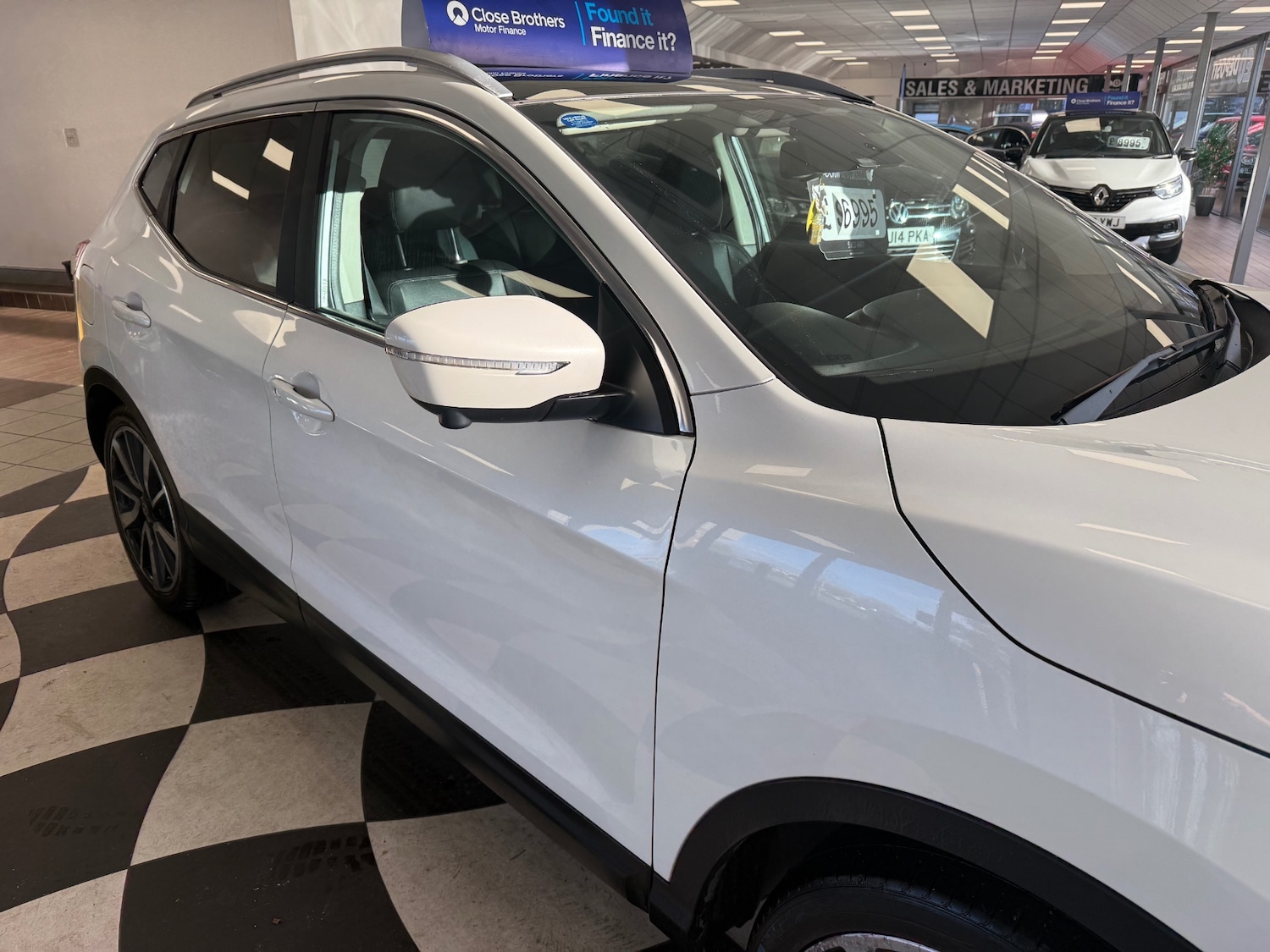 Used Nissan Qashqai 2014 for sale - 76844891: Photo 8