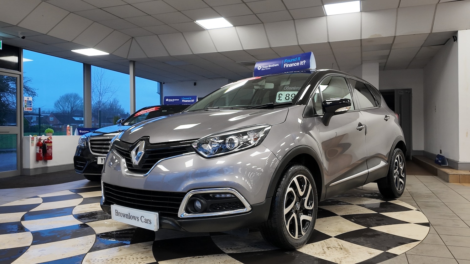 Used Renault Captur 2017 for sale - 77504604: Photo 3