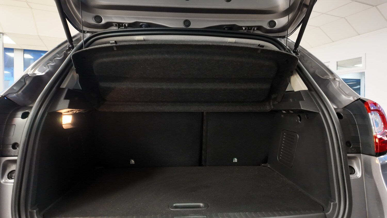 Used Renault Captur 2017 for sale - 77504604: Photo 32