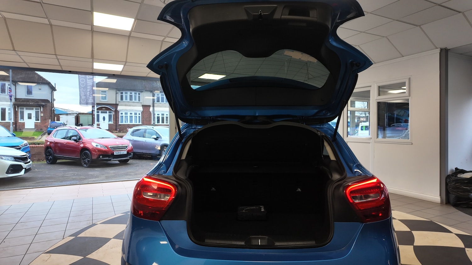 Used Mercedes-Benz A-Class 2016 for sale - 76706657: Photo 34