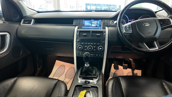 Used Land Rover Discovery Sport 2016 for sale - 76274260: Photo 14
