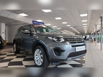 Land Rover - Discovery Sport