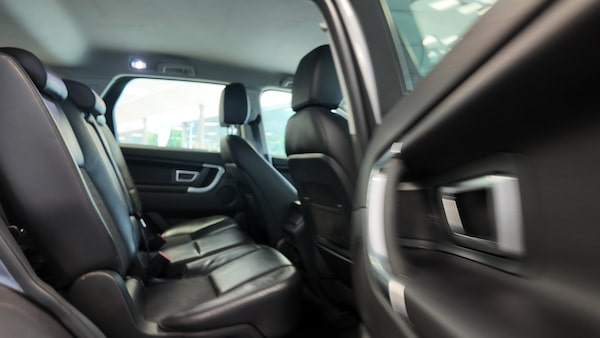 Used Land Rover Discovery Sport 2016 for sale - 76274260: Photo 22