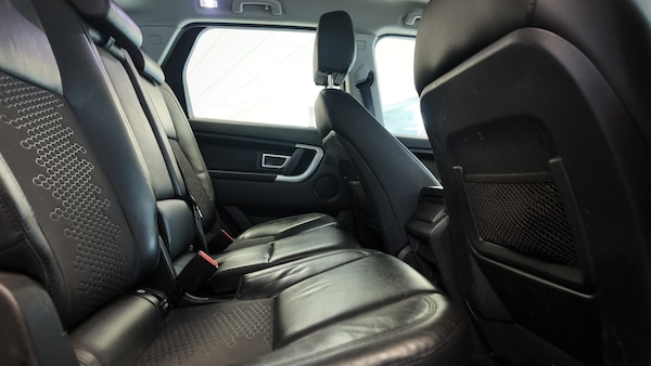 Used Land Rover Discovery Sport 2016 for sale - 76274260: Photo 24