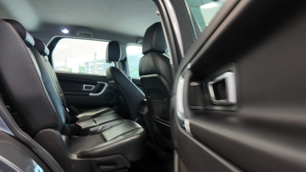 Used Land Rover Discovery Sport 2016 for sale - 76274260: Photo 28