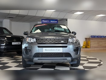 Used Land Rover Discovery Sport 2016 for sale - 76274260: Photo 2