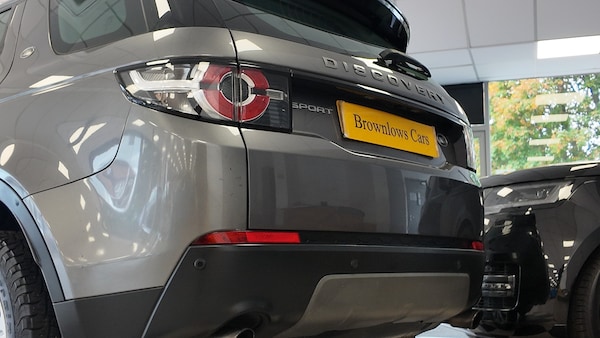 Used Land Rover Discovery Sport 2016 for sale - 76274260: Photo 32
