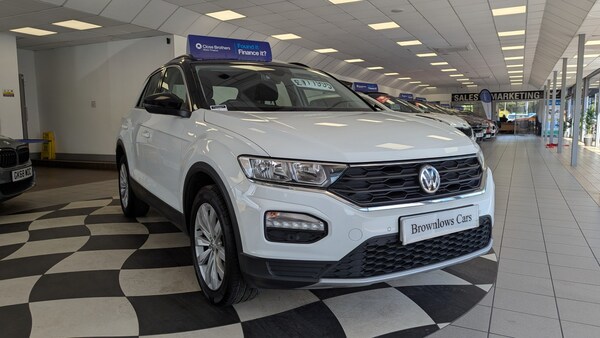 Used Volkswagen T-Roc 2018 for sale - 74832496: Photo 1