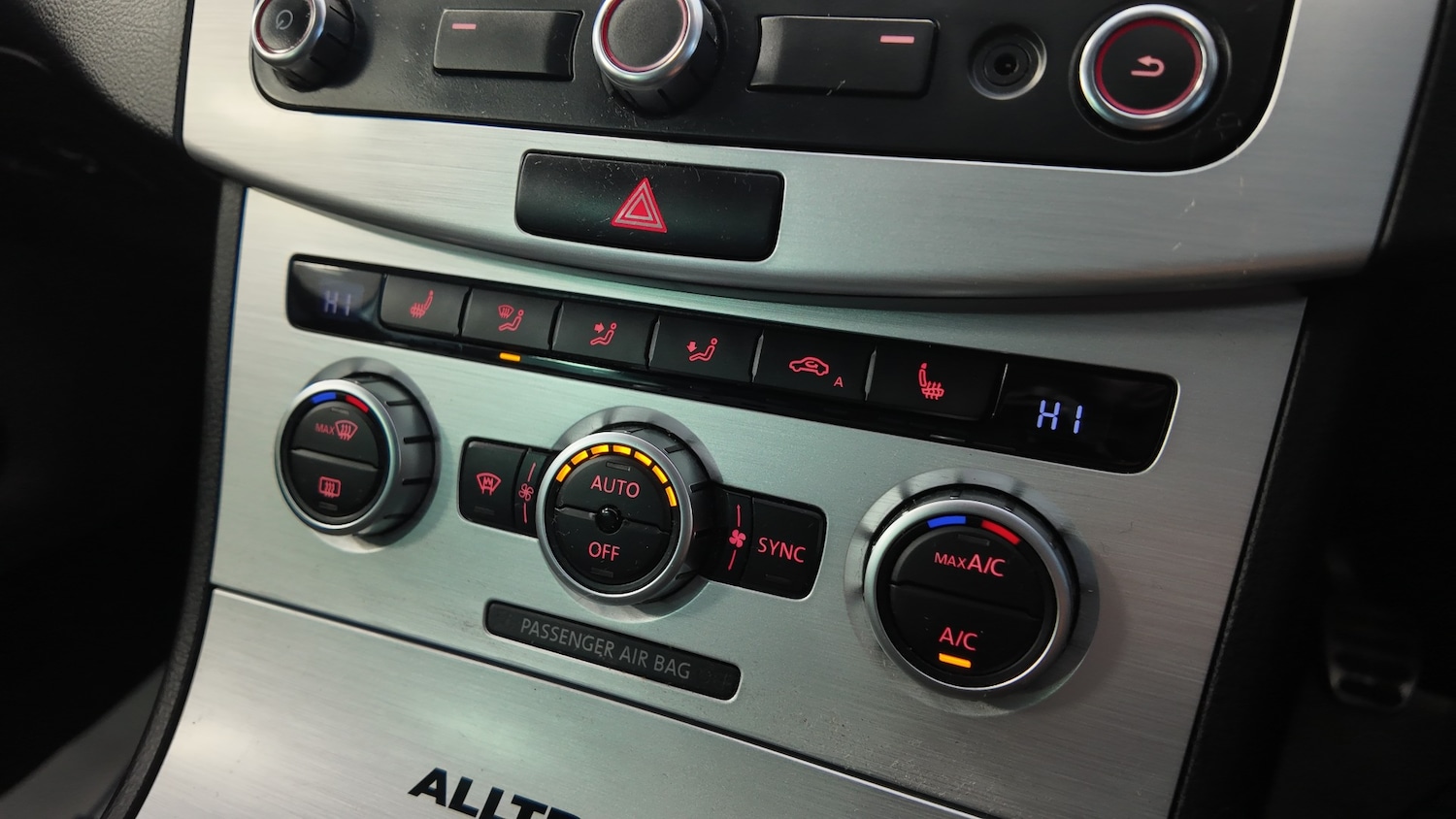 Used Volkswagen Passat 2014 for sale - 76891665: Photo 17