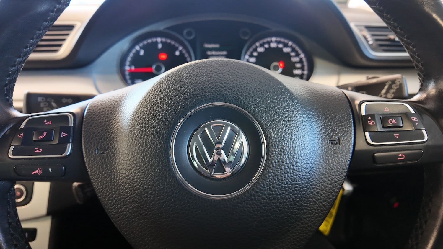 Used Volkswagen Passat 2014 for sale - 76891665: Photo 22