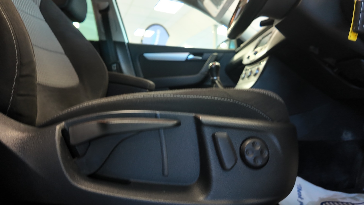 Used Volkswagen Passat 2014 for sale - 76891665: Photo 25