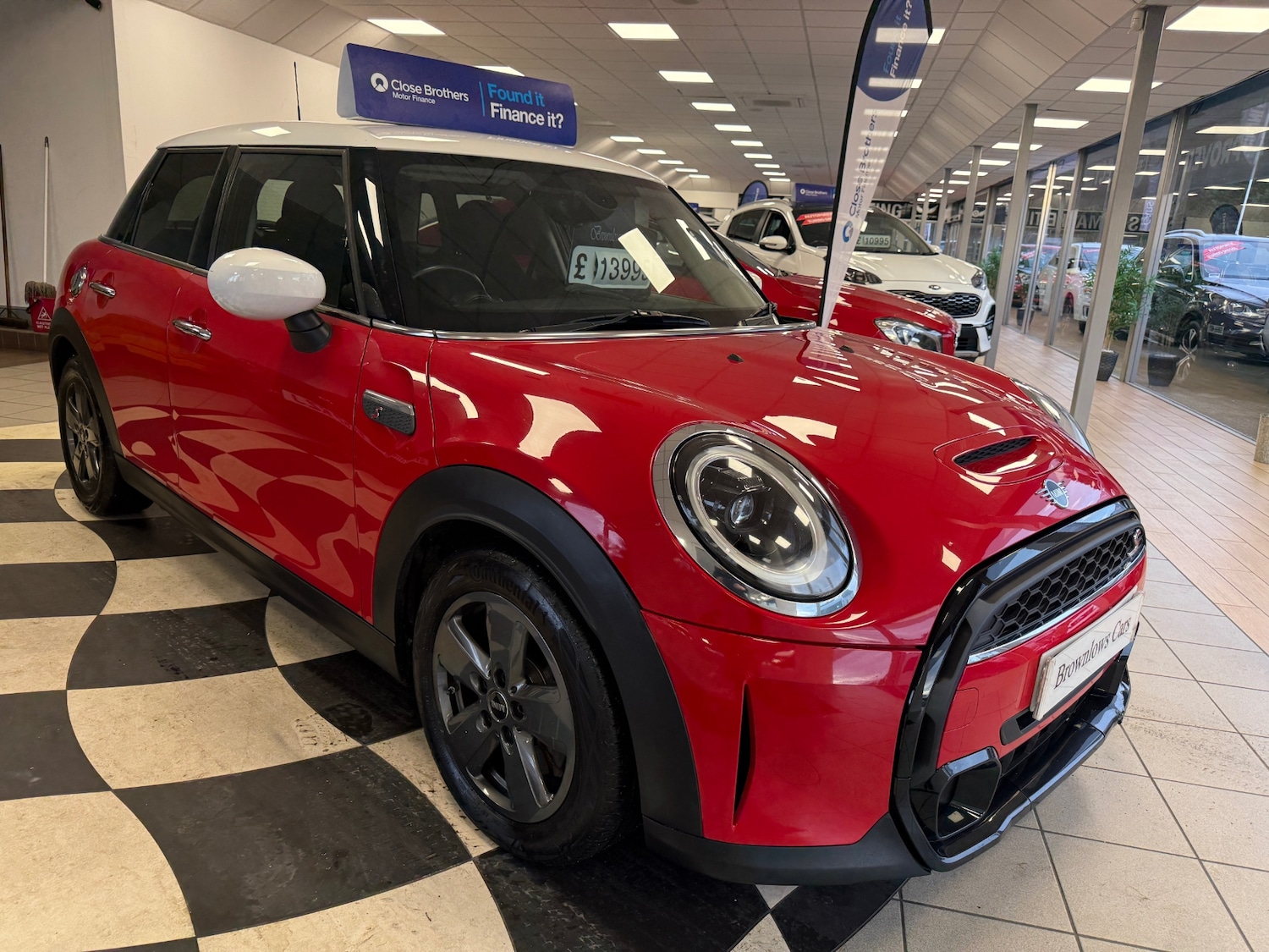 Used MINI Hatch 2022 for sale - 76662107: Photo 1